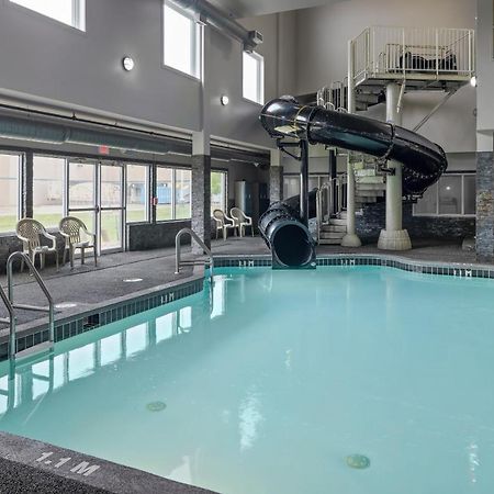 Home Inn & Suites Regina Airport Eksteriør bilde