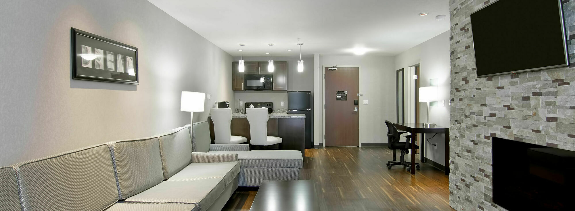 Home Inn & Suites Regina Airport Eksteriør bilde